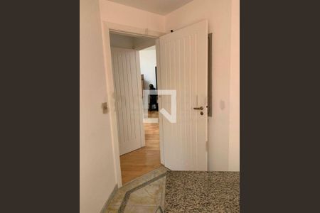 Casa à venda com 4 quartos, 313m² em Jardim dos Estados, São Paulo