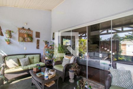 Casa à venda com 5 quartos, 580m² em Jardim Santa Helena, São Paulo