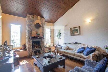 Casa à venda com 5 quartos, 580m² em Jardim Santa Helena, São Paulo