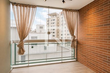 Varanda de apartamento para alugar com 3 quartos, 90m² em Liberdade, São Paulo