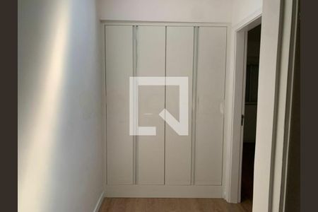 Casa à venda com 3 quartos, 130m² em Campo Belo, São Paulo