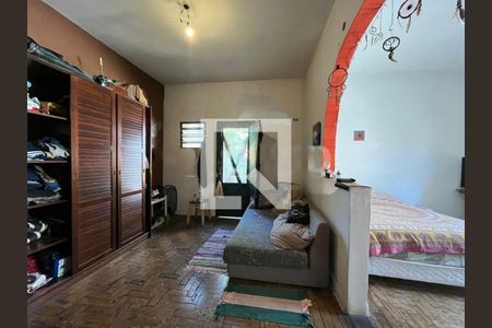 Casa à venda com 4 quartos, 220m² em Chácara Santo Antônio (Zona Sul), São Paulo