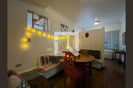 Casa à venda com 4 quartos, 220m² em Chácara Santo Antônio (Zona Sul), São Paulo