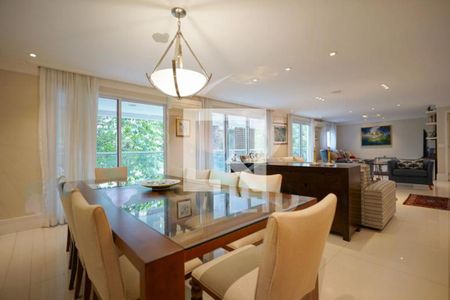 Apartamento à venda com 3 quartos, 241m² em Chácara Santo Antônio, São Paulo