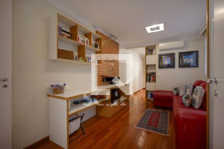 Apartamento à venda com 3 quartos, 241m² em Chácara Santo Antônio, São Paulo