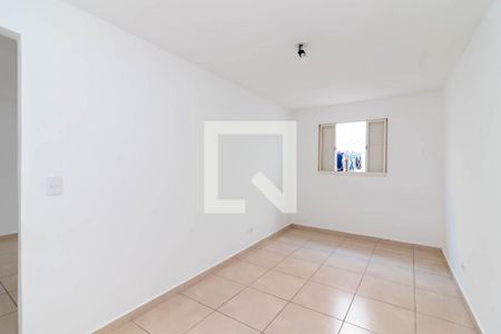 Quarto de casa para alugar com 1 quarto, 35m² em Chora Menino, São Paulo