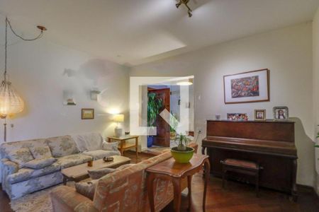 Casa à venda com 4 quartos, 392m² em Interlagos, São Paulo