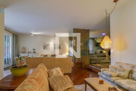 Casa à venda com 4 quartos, 392m² em Interlagos, São Paulo