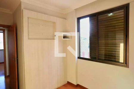 Apartamento à venda com 3 quartos, 80m² em Sagrada Família, Belo Horizonte