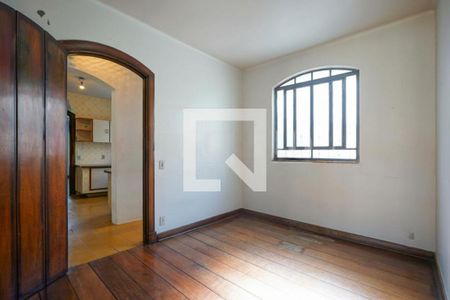 Casa à venda com 3 quartos, 273m² em Granja Julieta, São Paulo