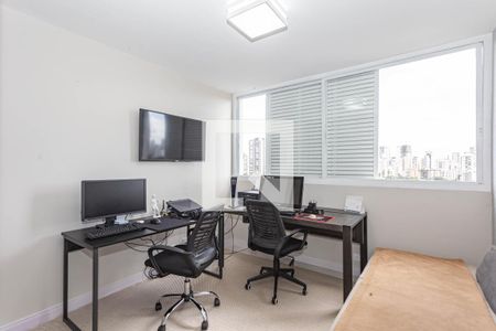 Apartamento à venda com 3 quartos, 111m² em Vila Olímpia, São Paulo