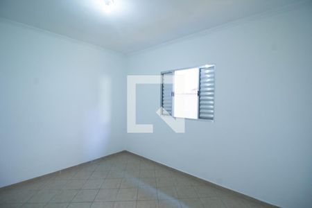 Quarto 2 de casa para alugar com 2 quartos, 105m² em Vila Pereira Cerca, São Paulo
