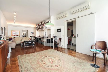 Apartamento à venda com 3 quartos, 170m² em Copacabana, Rio de Janeiro
