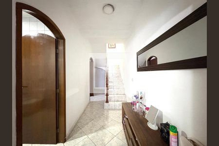 Corredor de casa à venda com 4 quartos, 280m² em Itaberaba, São Paulo