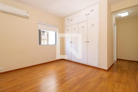 Apartamento à venda com 3 quartos, 128m² em Cerqueira César, São Paulo