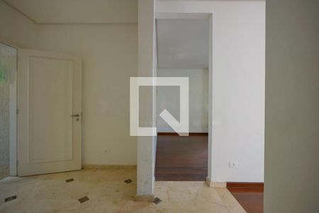 Casa à venda com 4 quartos, 465m² em Retiro Morumbi, São Paulo