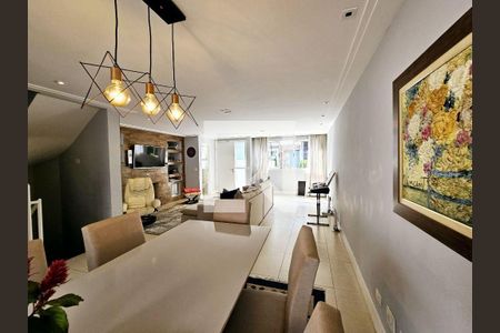 Casa à venda com 4 quartos, 305m² em Vila Andrade, São Paulo