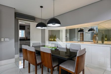Sala de apartamento à venda com 3 quartos, 287m² em Vila Suzana, São Paulo