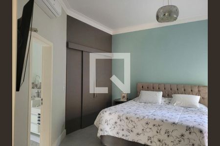 Casa à venda com 4 quartos, 320m² em Granja Julieta, São Paulo