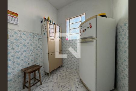 Cozinha de casa para alugar com 2 quartos, 300m² em Sagrada Família, Belo Horizonte