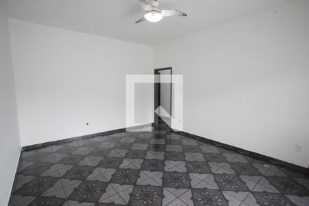 Sala de casa para alugar com 1 quarto, 140m² em Taquara, Rio de Janeiro