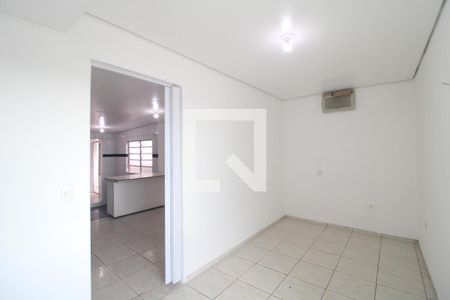Quarto 1 de casa para alugar com 2 quartos, 68m² em Sítio Cocaia, São Paulo