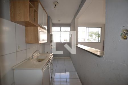 Cozinha de apartamento para alugar com 2 quartos, 45m² em Honório Gurgel, Rio de Janeiro