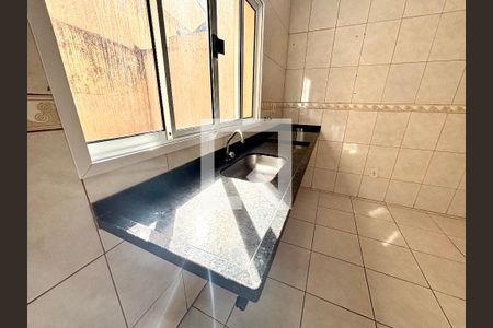 Cozinha de casa à venda com 2 quartos, 300m² em Jardim Brasilia, São Paulo