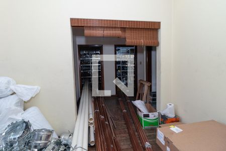 Sala de casa à venda com 7 quartos, 200m² em Lapa, São Paulo