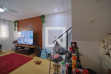 Sala de casa de condomínio à venda com 2 quartos, 100m² em Vila Paulistania, São Paulo