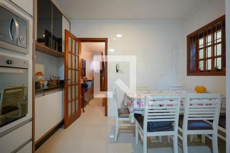 Casa à venda com 3 quartos, 180m² em Jardim Lar Sao Paulo, São Paulo