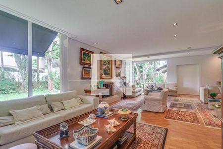 Casa à venda com 3 quartos, 300m² em Brooklin, São Paulo