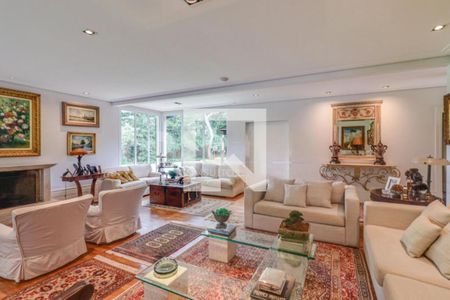 Casa à venda com 3 quartos, 300m² em Brooklin, São Paulo