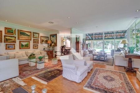 Casa à venda com 3 quartos, 300m² em Brooklin, São Paulo