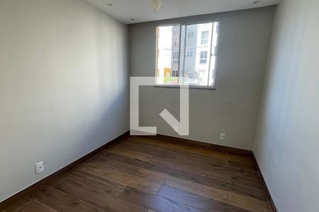 Quarto de apartamento para alugar com 2 quartos, 47m² em Jardim Gramacho, Duque de Caxias
