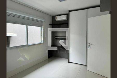 Casa à venda com 4 quartos, 380m² em Residencial Tambore III, Santana de Parnaíba