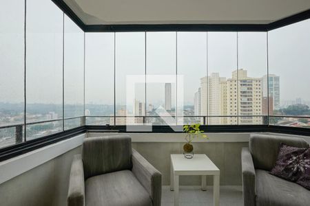 Apartamento à venda com 3 quartos, 180m² em Vila Alexandria, São Paulo