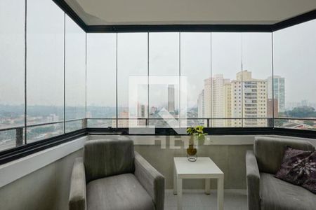 Apartamento à venda com 3 quartos, 180m² em Vila Alexandria, São Paulo