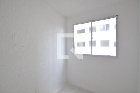 Quarto 1 de apartamento para alugar com 2 quartos, 32m² em Parque Novo Mundo, São Paulo