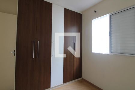 Quarto 1 de apartamento para alugar com 2 quartos, 50m² em Vila Guilhermina, São Paulo