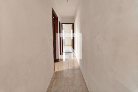 Corredor - Quartos de casa para alugar com 3 quartos, 71m² em Jardim São Pedro, Campinas