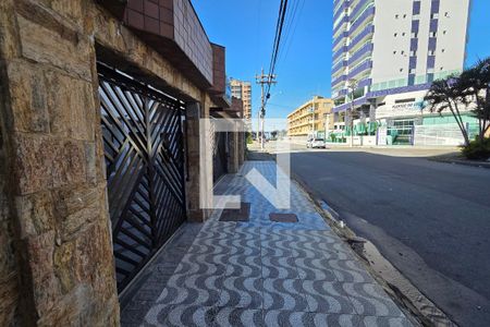 Fachada de apartamento para alugar com 2 quartos, 65m² em Vila Caiçara, Praia Grande