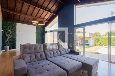 Casa à venda com 4 quartos, 330m² em Interlagos, São Paulo