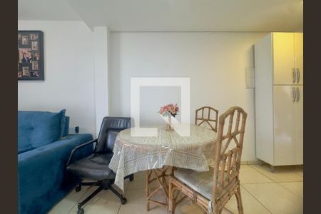 Sala de casa de condomínio para alugar com 2 quartos, 55m² em Jardim Nova Cidade, Guarulhos