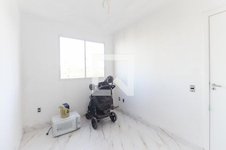 Quarto 1 de apartamento para alugar com 2 quartos, 40m² em Jardim Helian, São Paulo