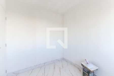 Quarto 1 de apartamento para alugar com 2 quartos, 40m² em Jardim Helian, São Paulo