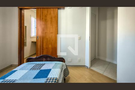 Quarto 1 de apartamento para alugar com 2 quartos, 50m² em Jardim Alzira, São Paulo