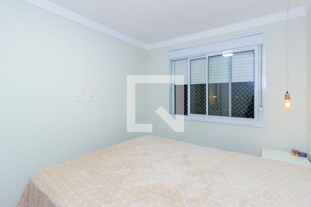 Quarto 1 de apartamento para alugar com 2 quartos, 60m² em Parque Sao Domingos, São Paulo