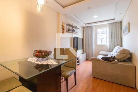 Apartamento à venda com 2 quartos, 56m² em Novo Mundo, Curitiba