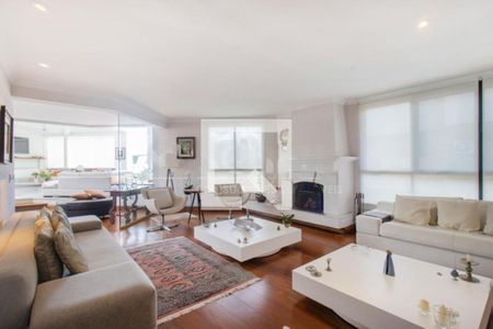 Apartamento à venda com 3 quartos, 708m² em Real Parque, São Paulo